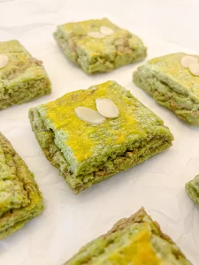pistachio matcha scones